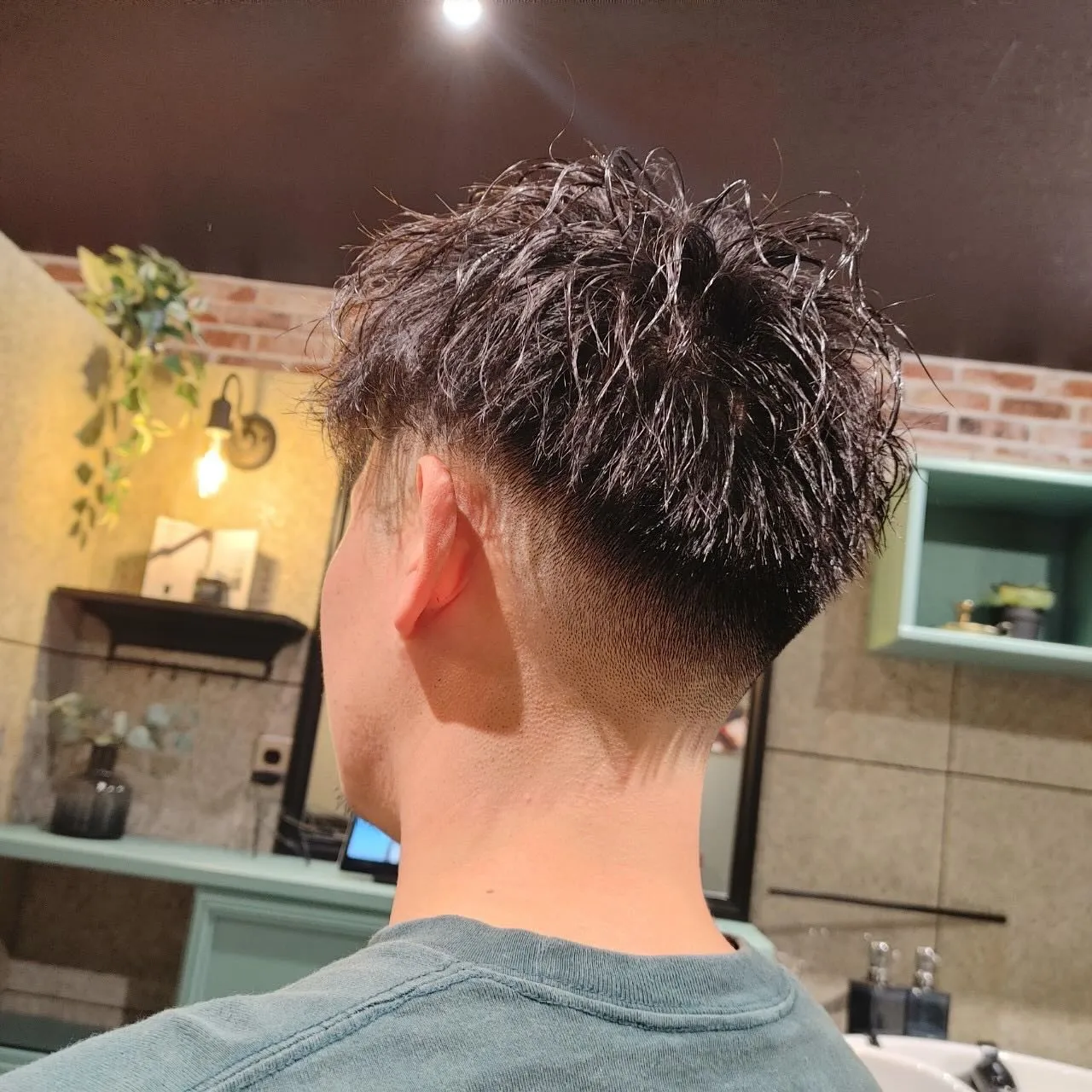 西鉄小郡駅前の支店【FRESHNES BARBER shop...