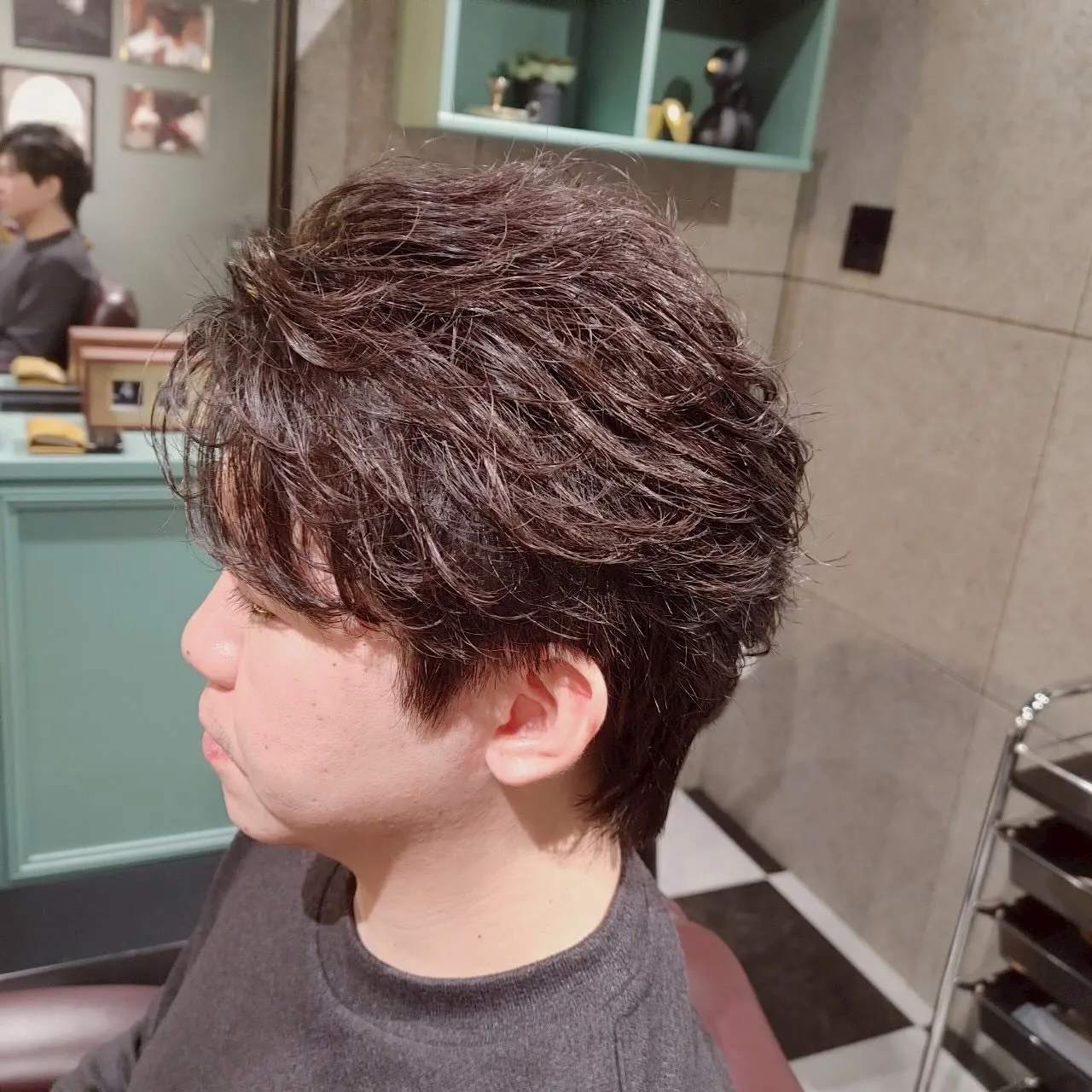 西鉄小郡駅前の支店【FRESHNES BARBER shop...