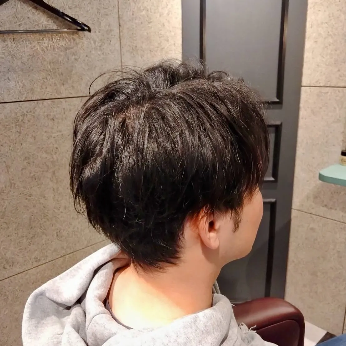西鉄小郡駅前の支店【FRESHNES BARBER shop...